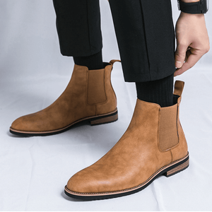 Pathfinder Matte Chelsea Boots - Timeless Crafted