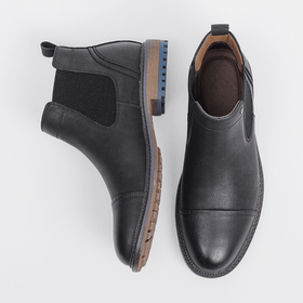 Strider Cap - Toe Chelsea Boots - Timeless Crafted