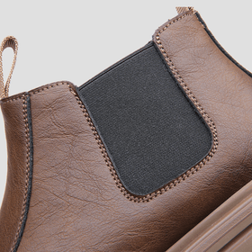 Trailmaster Lug Chelsea Boots - Timeless Crafted